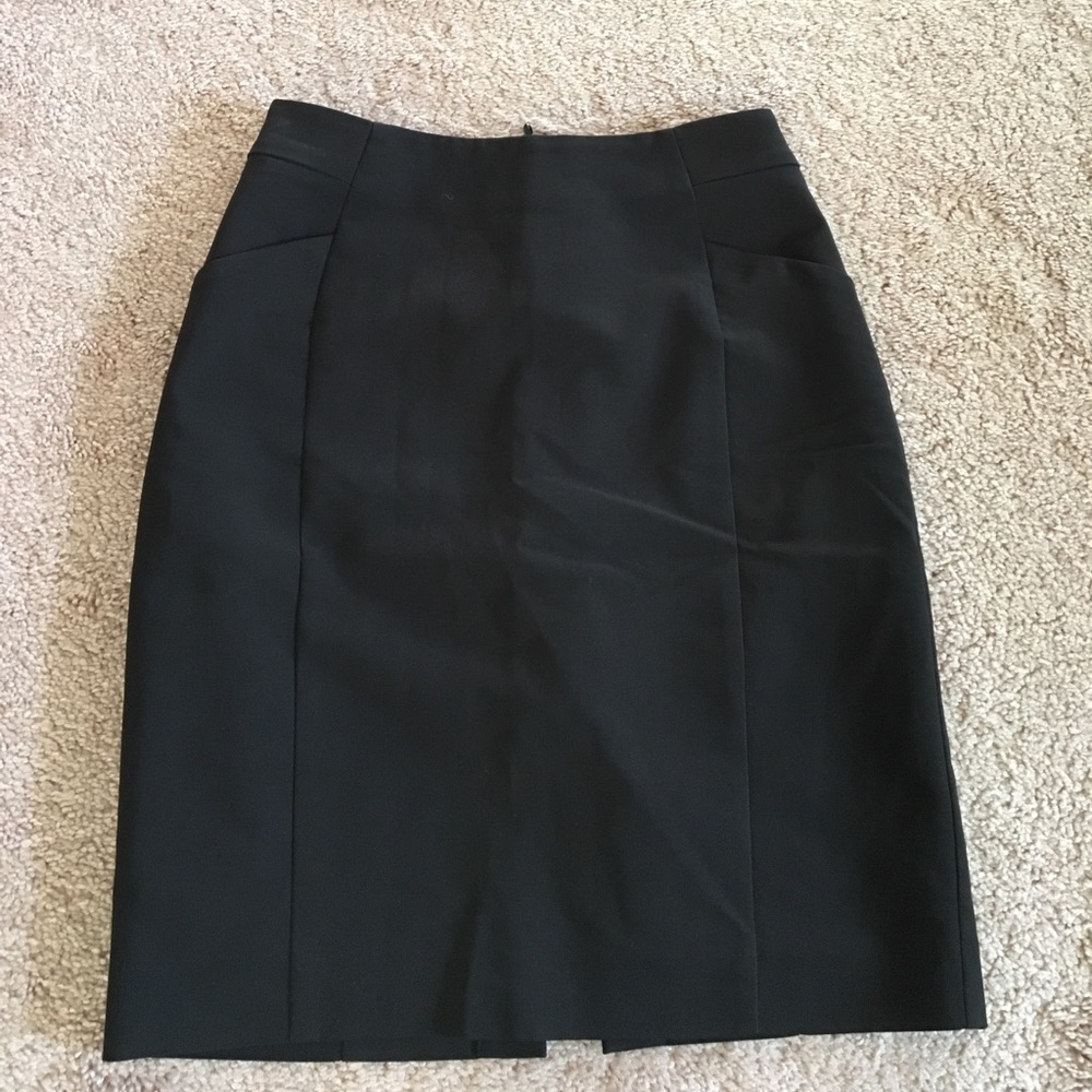 Black midi skirt